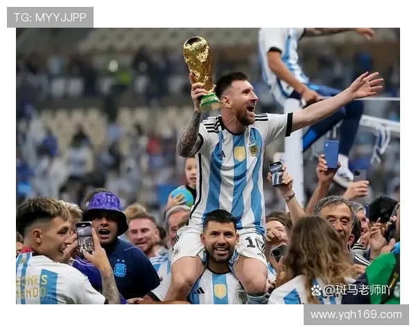 足球传奇：从贝利到梅西 揭秘历史伟大球星的崛起与辉煌