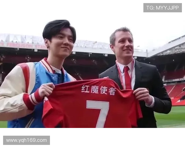 鹿晗与足球的缘分揭秘 十位足球界顶级球星与他同框瞬间